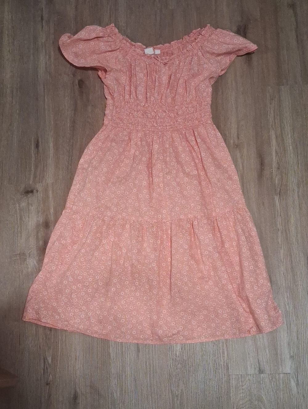 10 GAP Peach Floral Smocked Off-Shoulder Dress